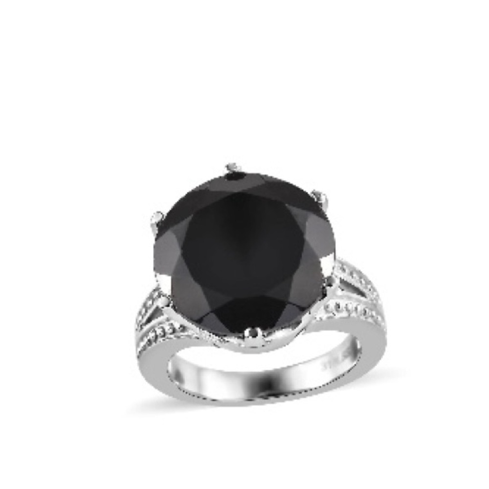 Thai Black Spinel Solitaire Unisex Ring size 8